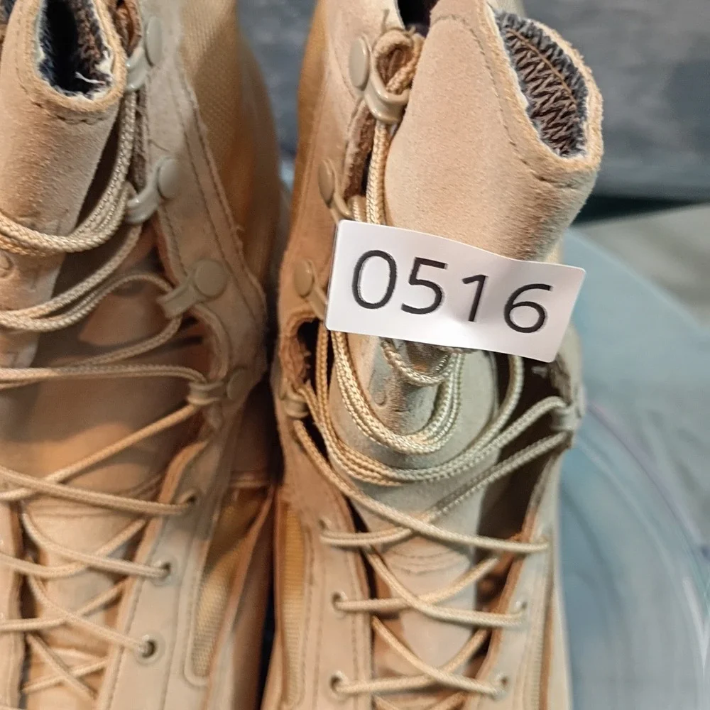 Wellco Mens Tan Suede Nylon Combat Military Boots Vibram Sole 11 W, Work, Hiking